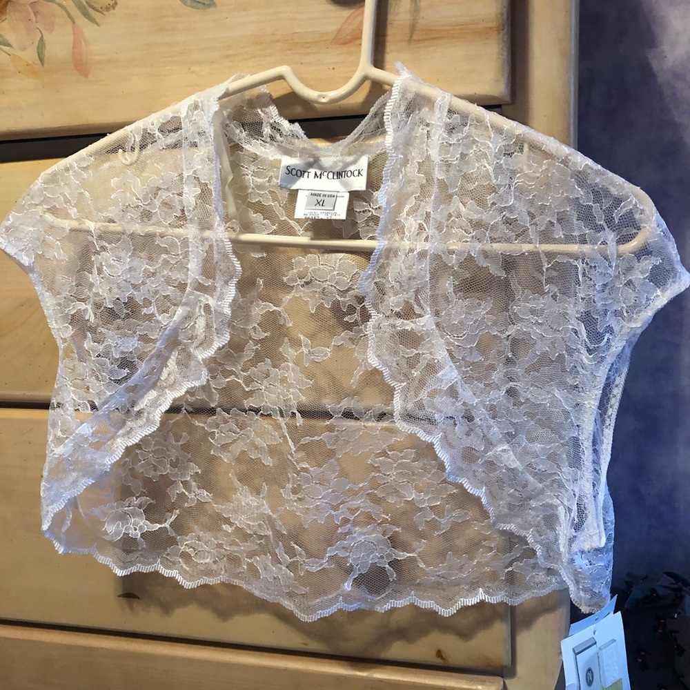 White lace shawl